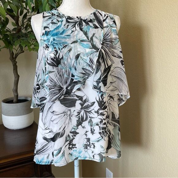 White House Black Market WHBM Double Layer Shell Floral Top Blouse Small - Picture 2 of 3